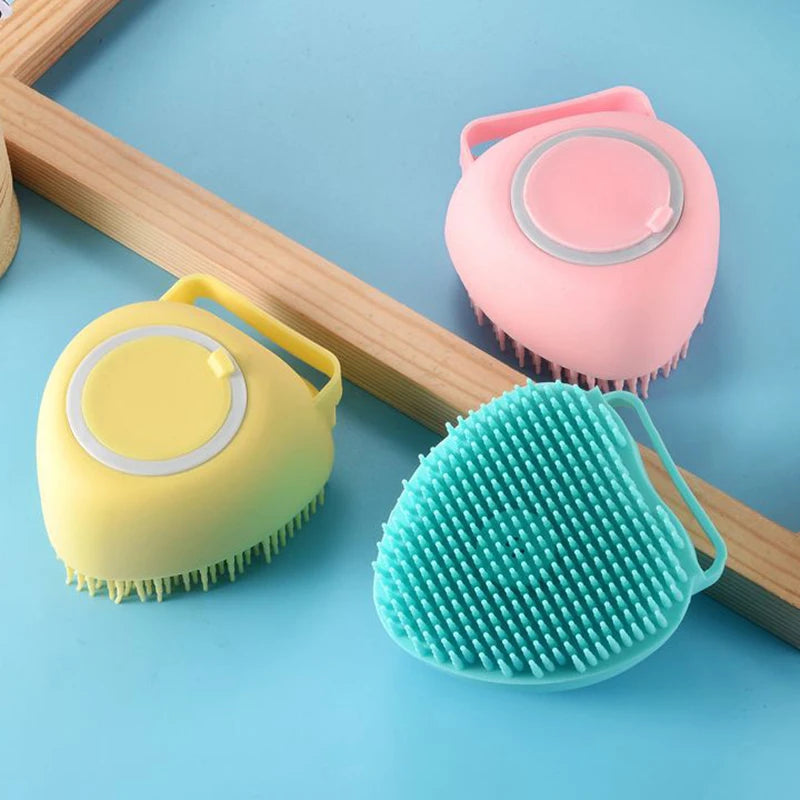 Pet Shampoo Dispenser Brush