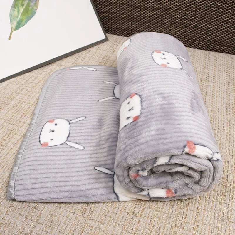 Soft Flannel Dog Blanket Winter Warm and Comfortable